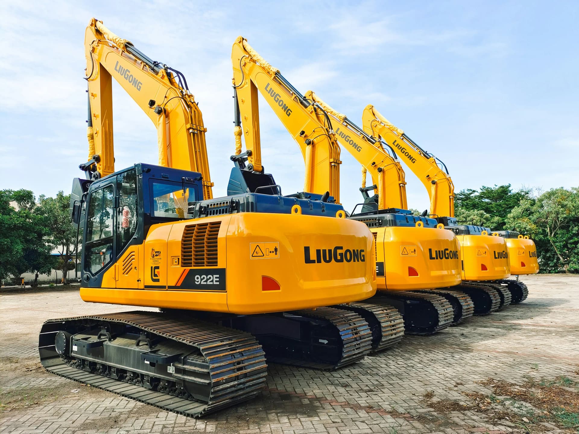 Heavy Equipment Rental